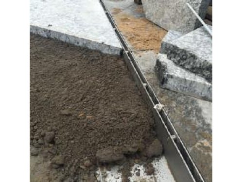 側(cè)縫隙式蓋板施工圖示